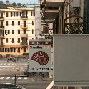 https://hotel-ca-dei-costa.hotelitalianriviera.com