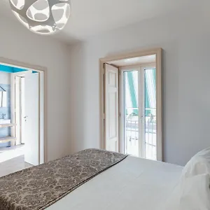 https://suite-riviera-84.hotels-amalfi.com