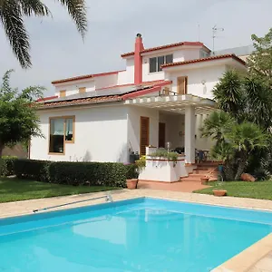 https://la-casa-di-jo.sicilyhotelsitaly.net